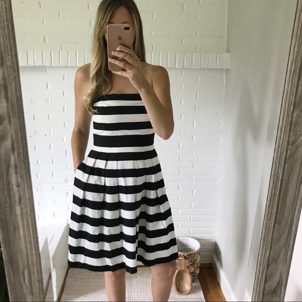 White House Black Market Strapless Dress Size 4